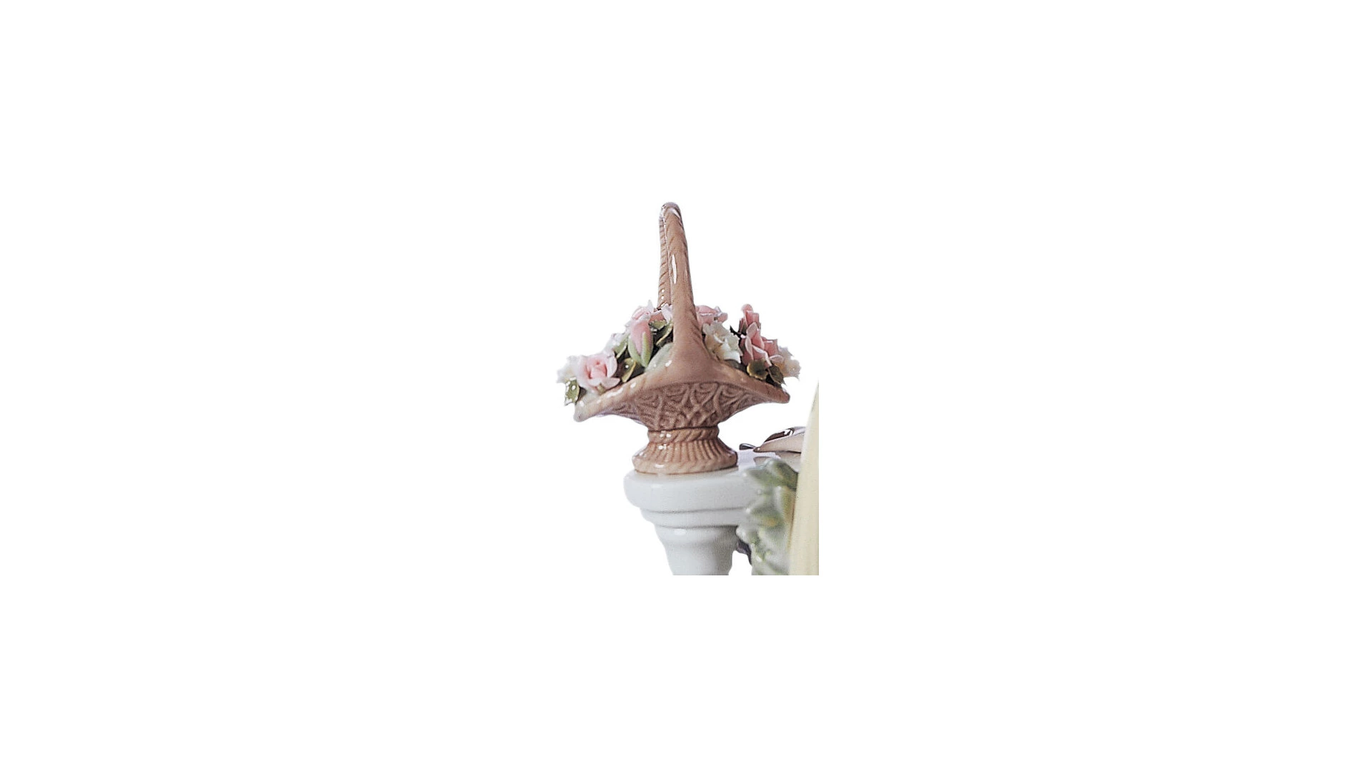 Фигурка Lladro Задумчивая 17x35 см, фарфор