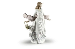 Фигурка Lladro Торжество весны 18x30 см, фарфор