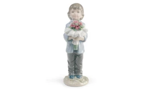 Фигурка Lladro Все самое лучшее - для тебя, мальчик 7х10х18 см, фарфор