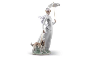 Фигурка Lladro Леди с шалью 16х47 см, фарфор