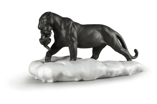 Фигурка Lladro Черная пантера 48х25 см, фарфор
