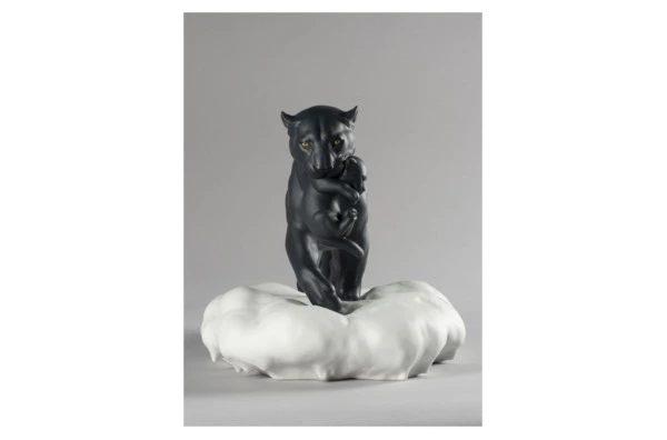 Фигурка Lladro Черная пантера 48х25 см, фарфор