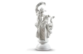 Фигурка Lladro Аллегория свободы, Ре-Деко 30х64 см, фарфор