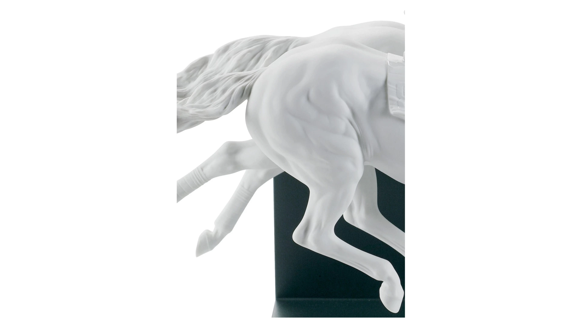 Фигурка Lladro Скачки 44х28 см, фарфор