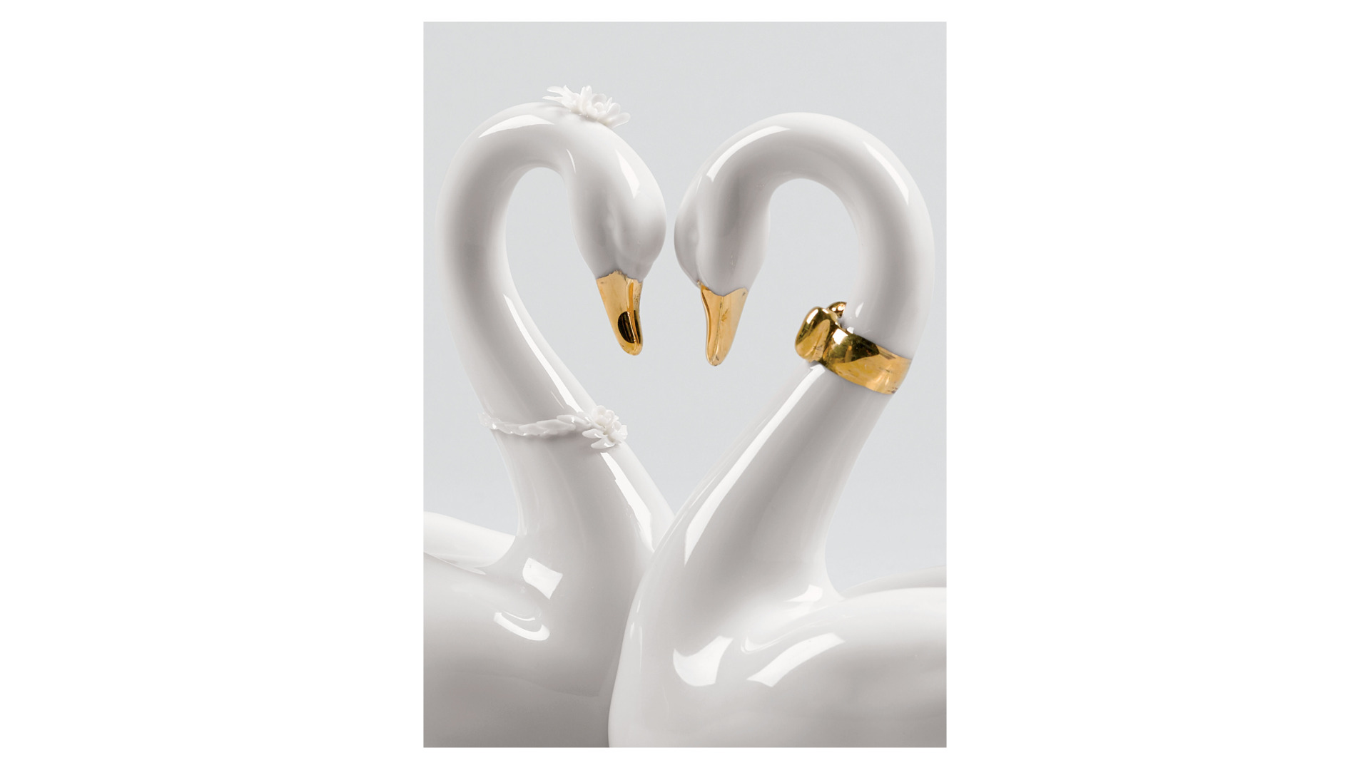 Фигурка Lladro Бесконечная любовь, золото 27х13 см, фарфор