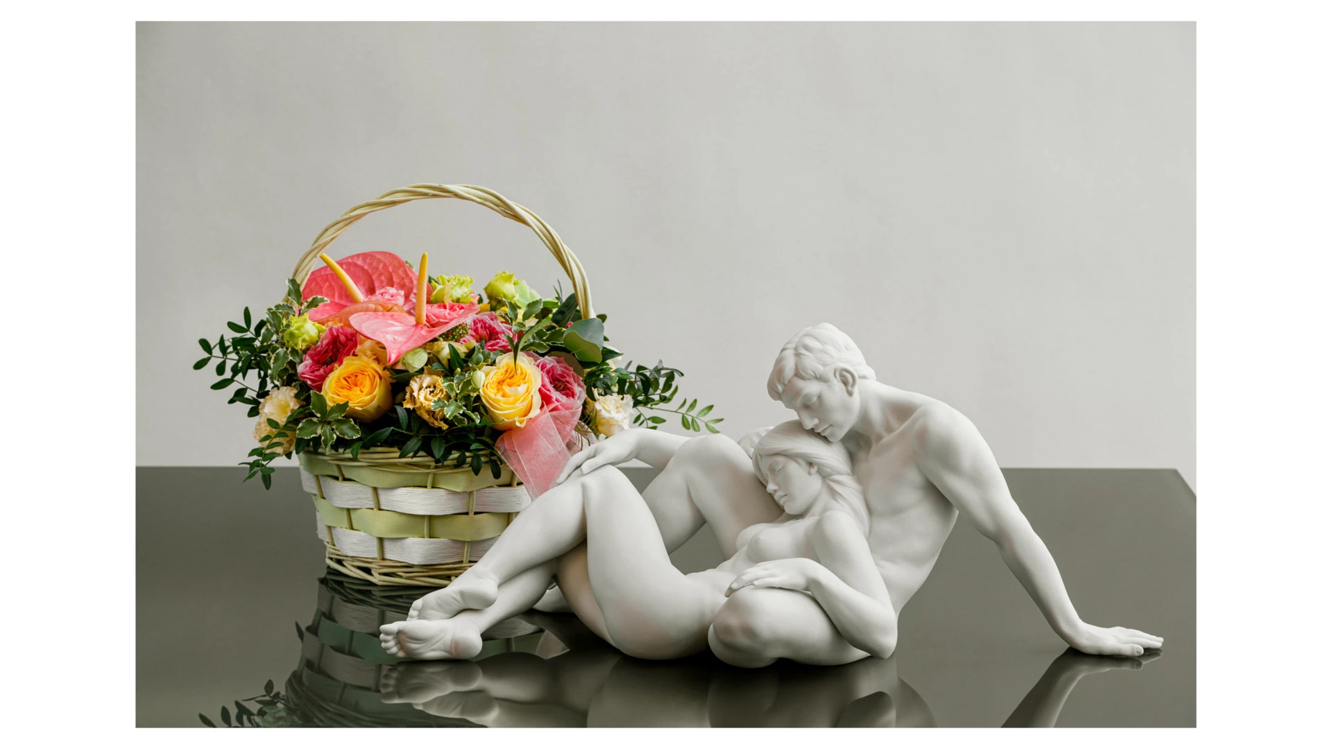 Фигурка Lladro Момент вечности 63х27 см, фарфор
