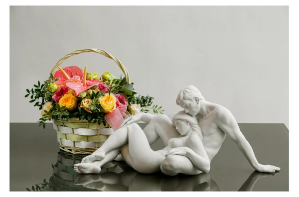 Фигурка Lladro Момент вечности 63х27 см, фарфор