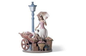 Фигурка Lladro Цветы для всех 26x38 см, фарфор