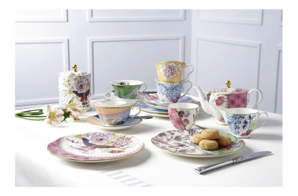 Чашка чайная с блюдцем Wedgwood Бабочки и цветы 250 мл, фарфор