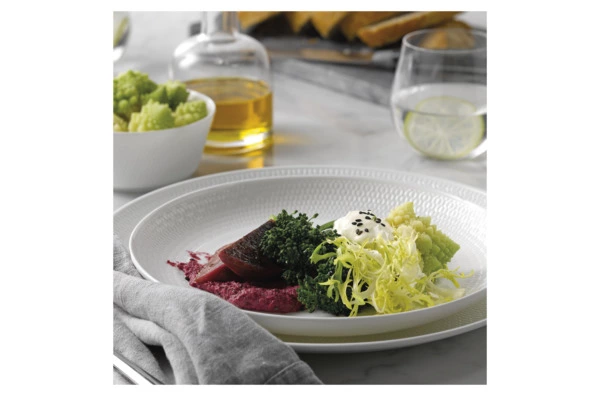 Блюдо овальное Wedgwood Джио 30 см, фарфор костяной