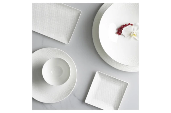 Тарелка суповая Wedgwood Джио 16 см, фарфор костяной