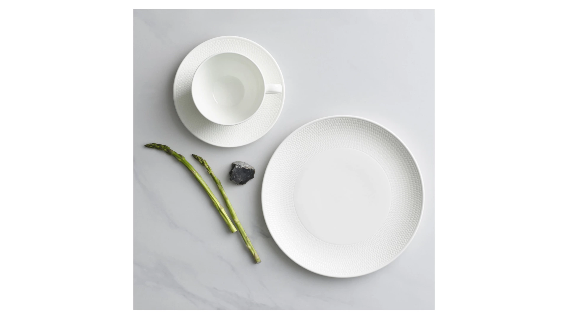 Тарелка пирожковая Wedgwood Джио 17 см, фарфор костяной