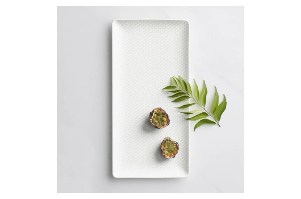 Блюдо прямоугольное Wedgwood Джио 32 см, фарфор костяной