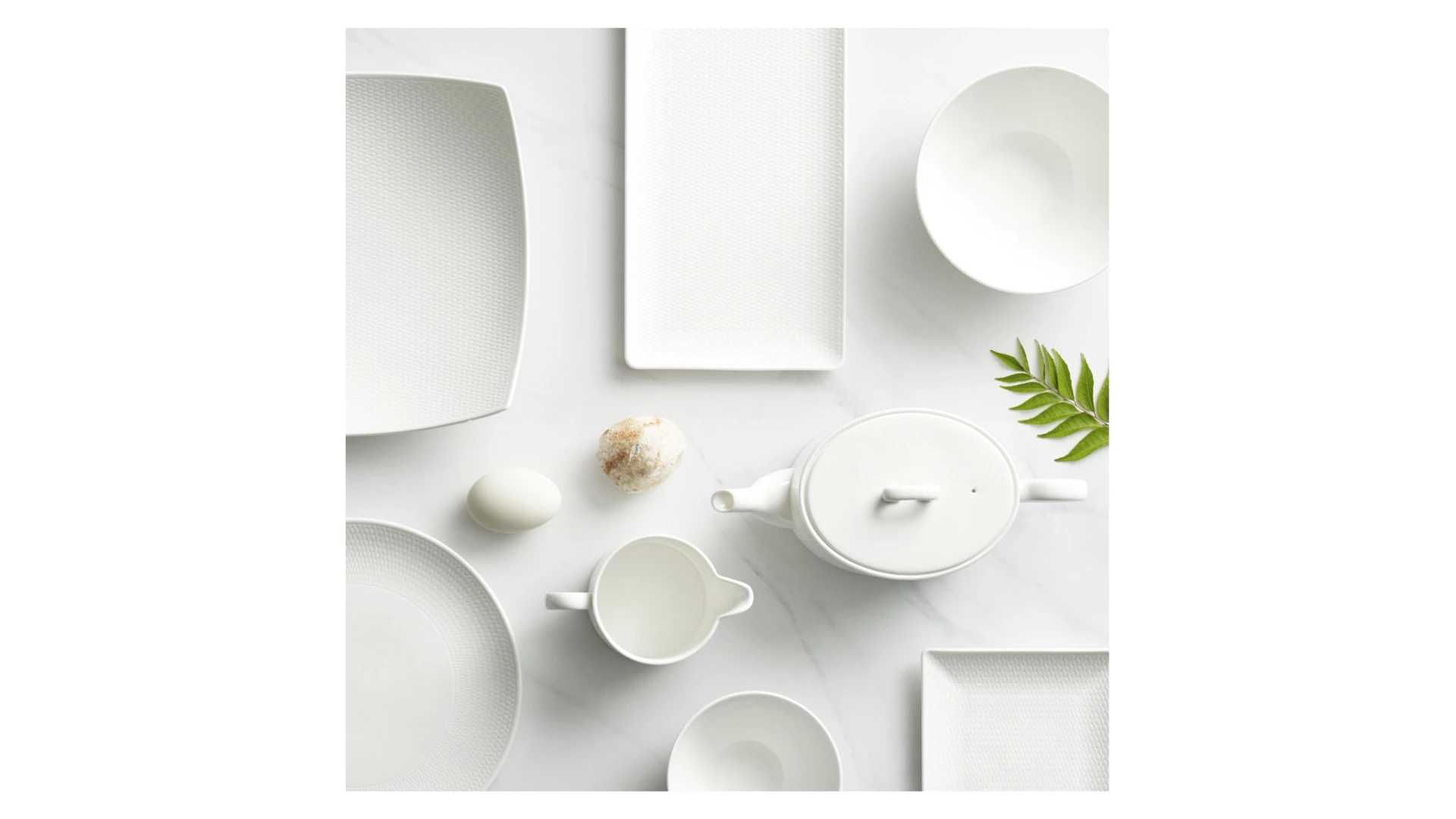 Блюдо прямоугольное Wedgwood Джио 32 см, фарфор костяной