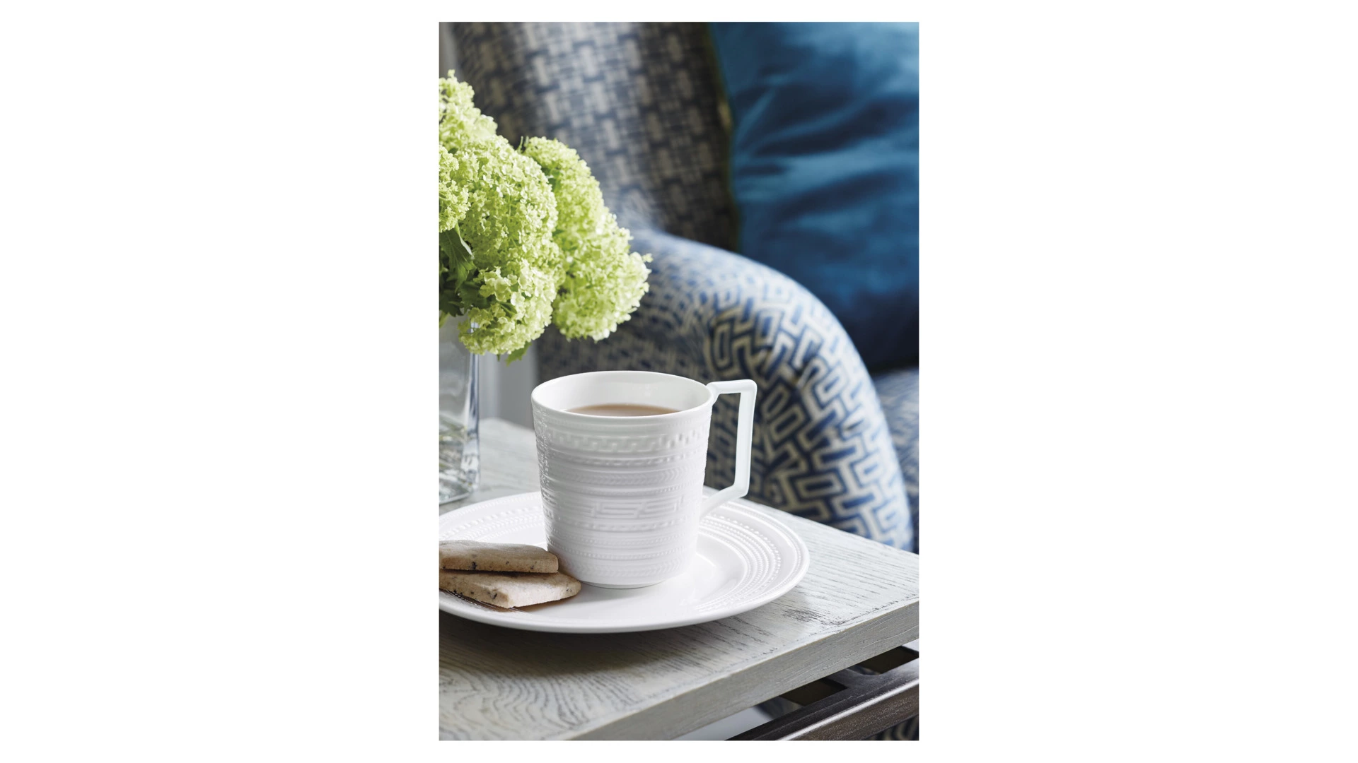 Тарелка закусочная Wedgwood Инталия 20 см, фарфор костяной