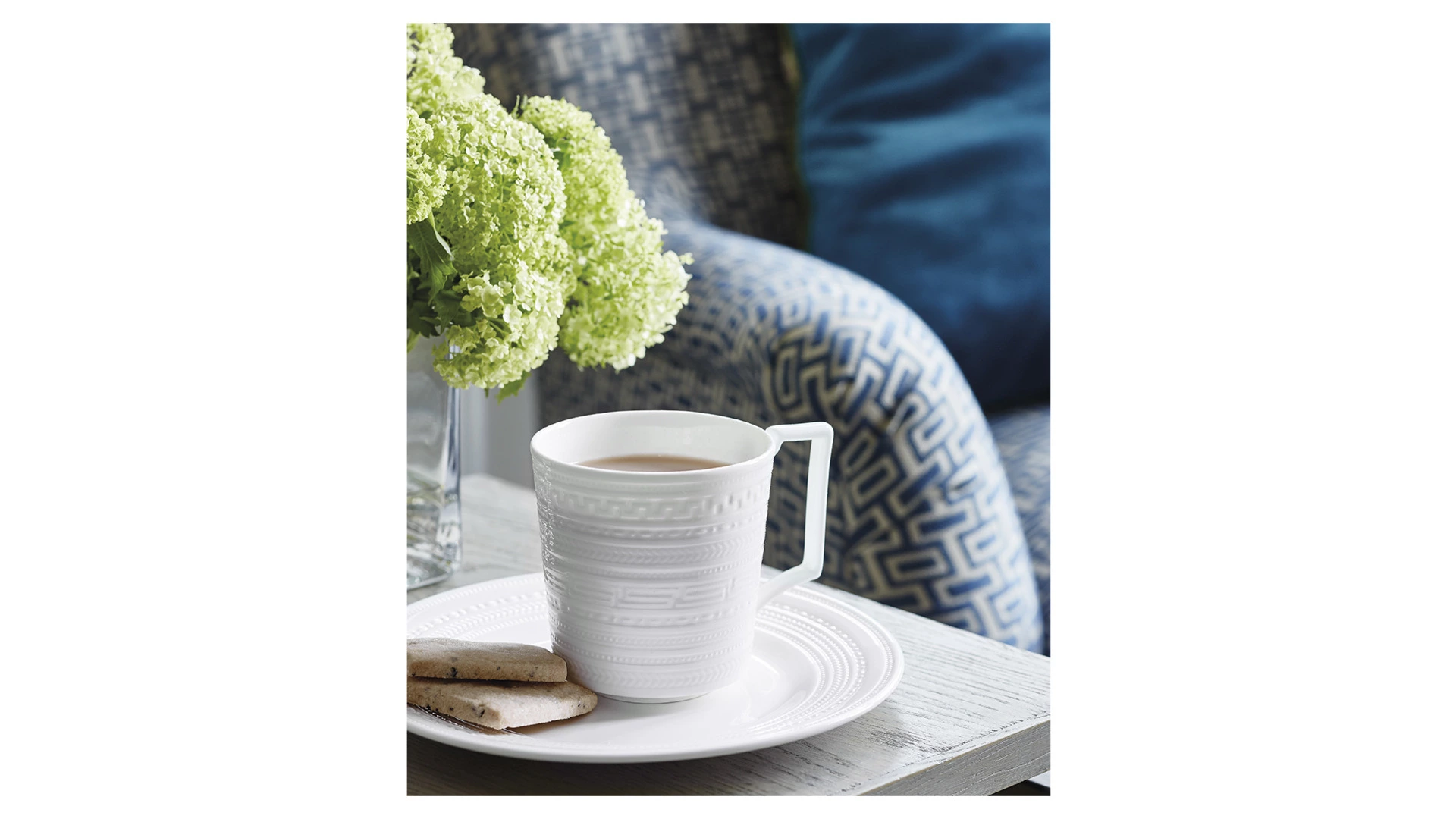 Тарелка пирожковая Wedgwood Инталия 15 см, фарфор костяной