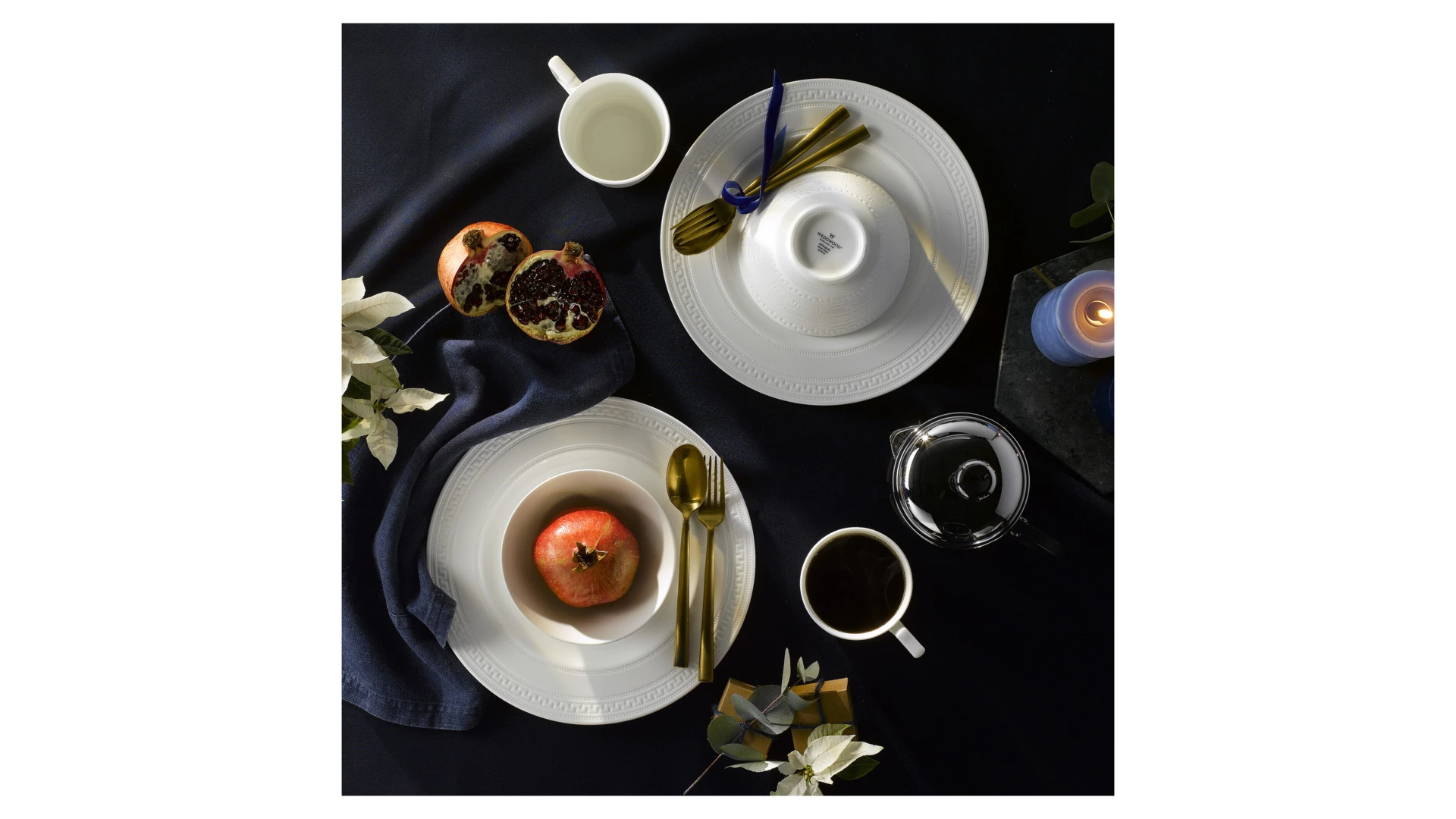 Тарелка суповая Wedgwood Инталия 23 см, фарфор костяной