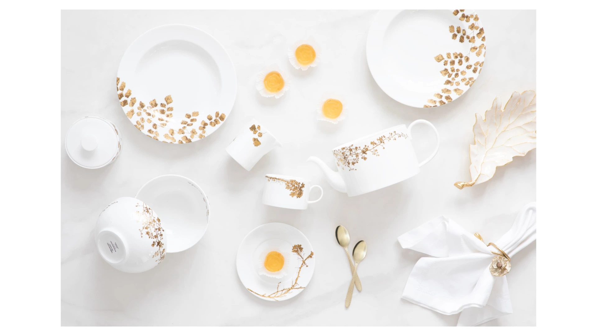 Тарелка суповая Wedgwood Вера Ванг Сад 22 см, фарфор костяной