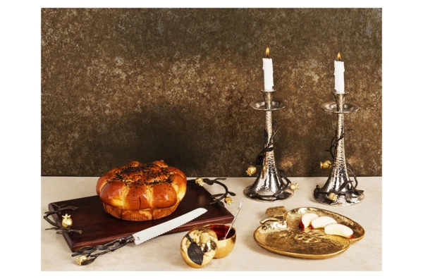 Блюдо Michael Aram Яблоко 25,5х24 см, латунь