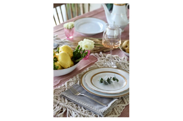 Тарелка акцентная Noritake Шарлотта Голд 23 см