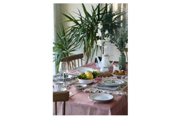 Тарелка акцентная Noritake Шарлотта Голд 23 см