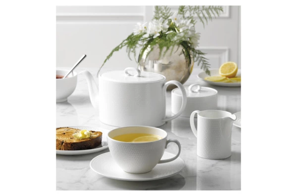 Набор из молочника и сахарницы Wedgwood Джио, фарфор костяной