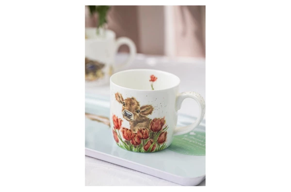 Кружка Royal Worcester Забавная фауна Теленок Бесси и тюльпаны 310 мл, фарфор костяной