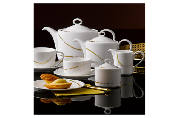 Чашка чайная с блюдцем Royal Crown Derby Эскиз Белый 240 мл, фарфор