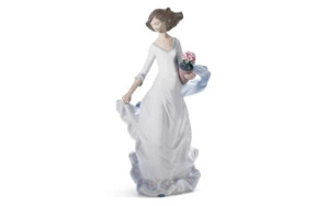 Фигурка Lladro Момент мечтания 16x31 см, фарфор