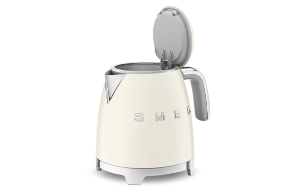 Чайник мини электрический SMEG KLF05CREU, 800мл, кремовый