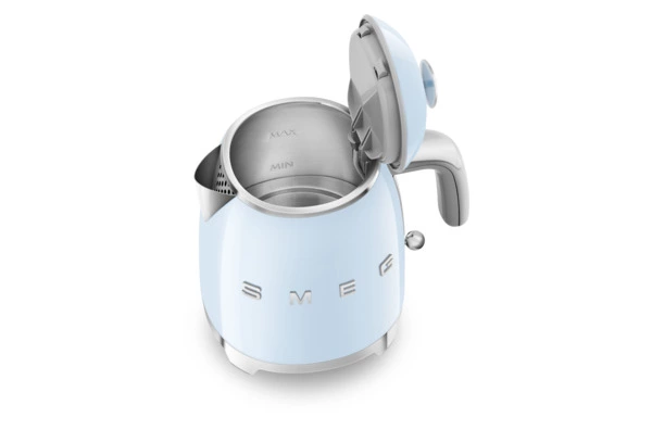 Чайник мини электрический SMEG KLF05PBEU 800 мл, пастельно-голубой