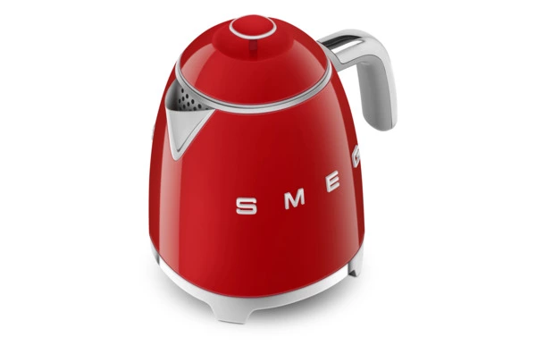 Чайник мини электрический SMEG KLF05RDEU 800 мл, красный
