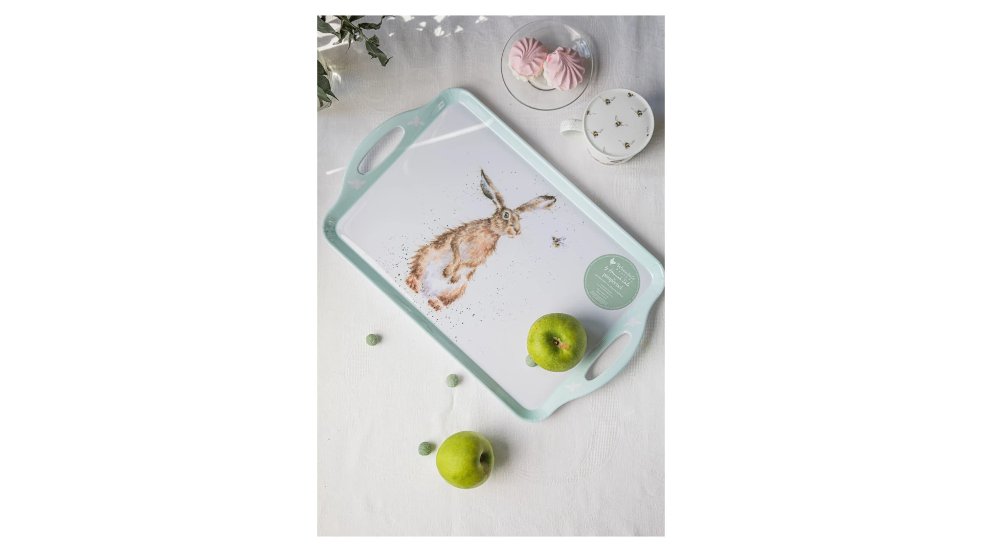 Поднос прямоугольный с ручками Pimpernel Забавная фауна Зайка и пчела 48х29,5 см, пластик