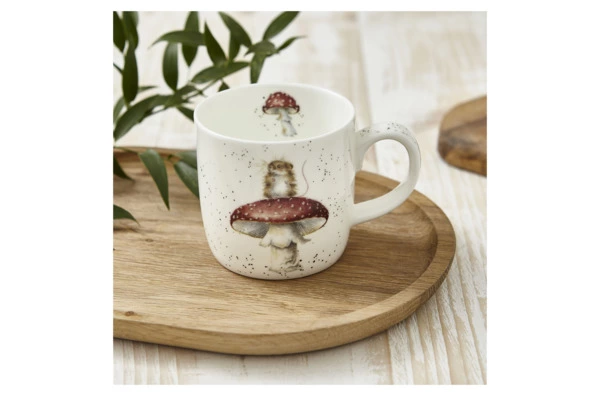 Кружка Royal Worcester Забавная фауна Мышонок и мухомор 310 мл, фарфор костяной