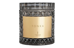 Свеча ароматическая Tonka 220 мл