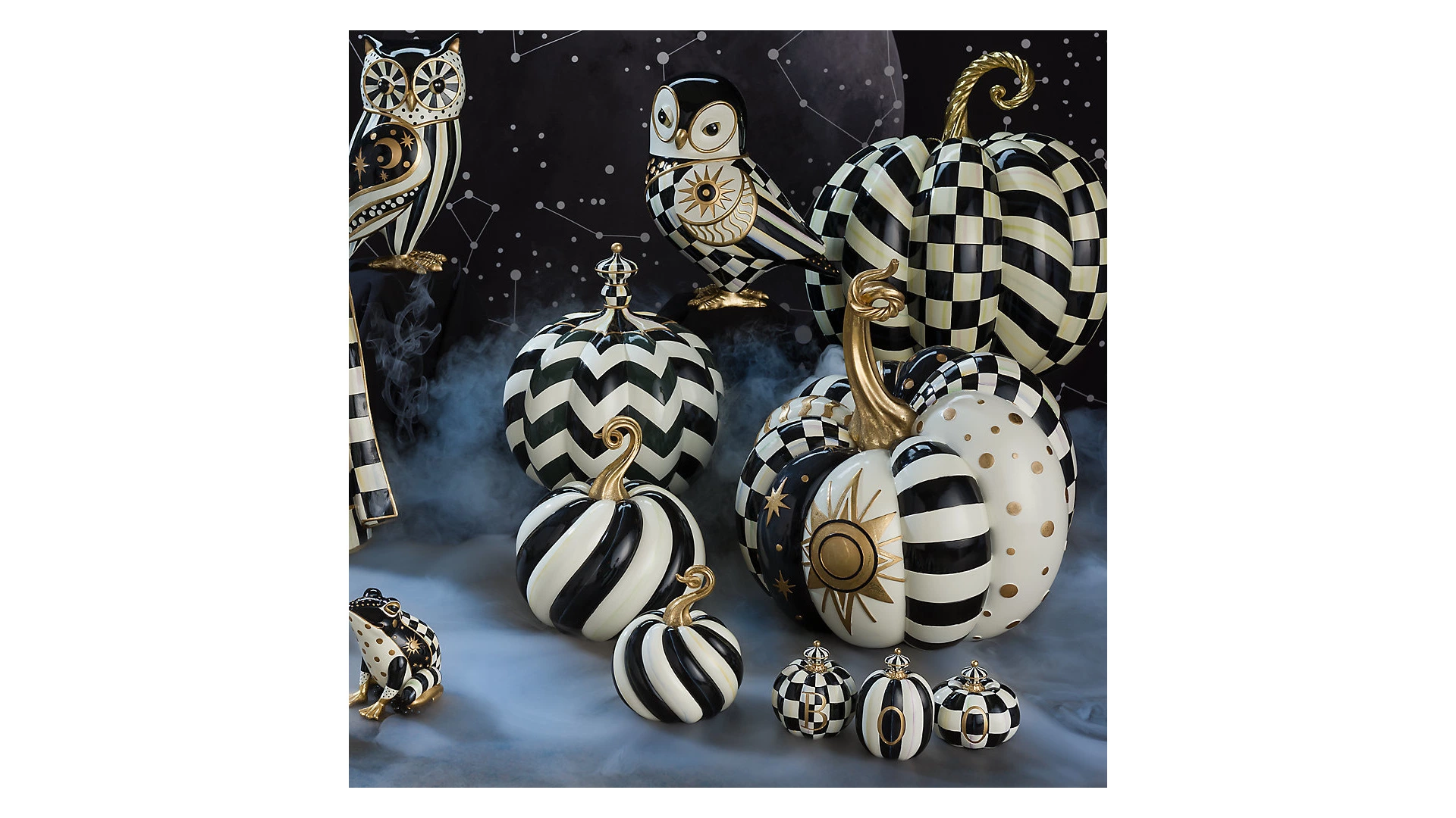 Изделие декоративное Тыква MacKenzie-Childs Courtly Check Gold Medal 38х38см, полирезина