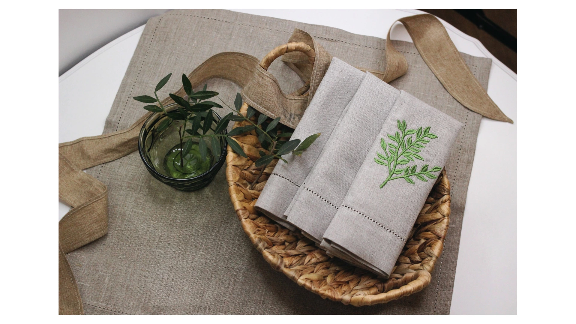 Салфетка Momo for home Зелёная ветка 42х42 см, лен