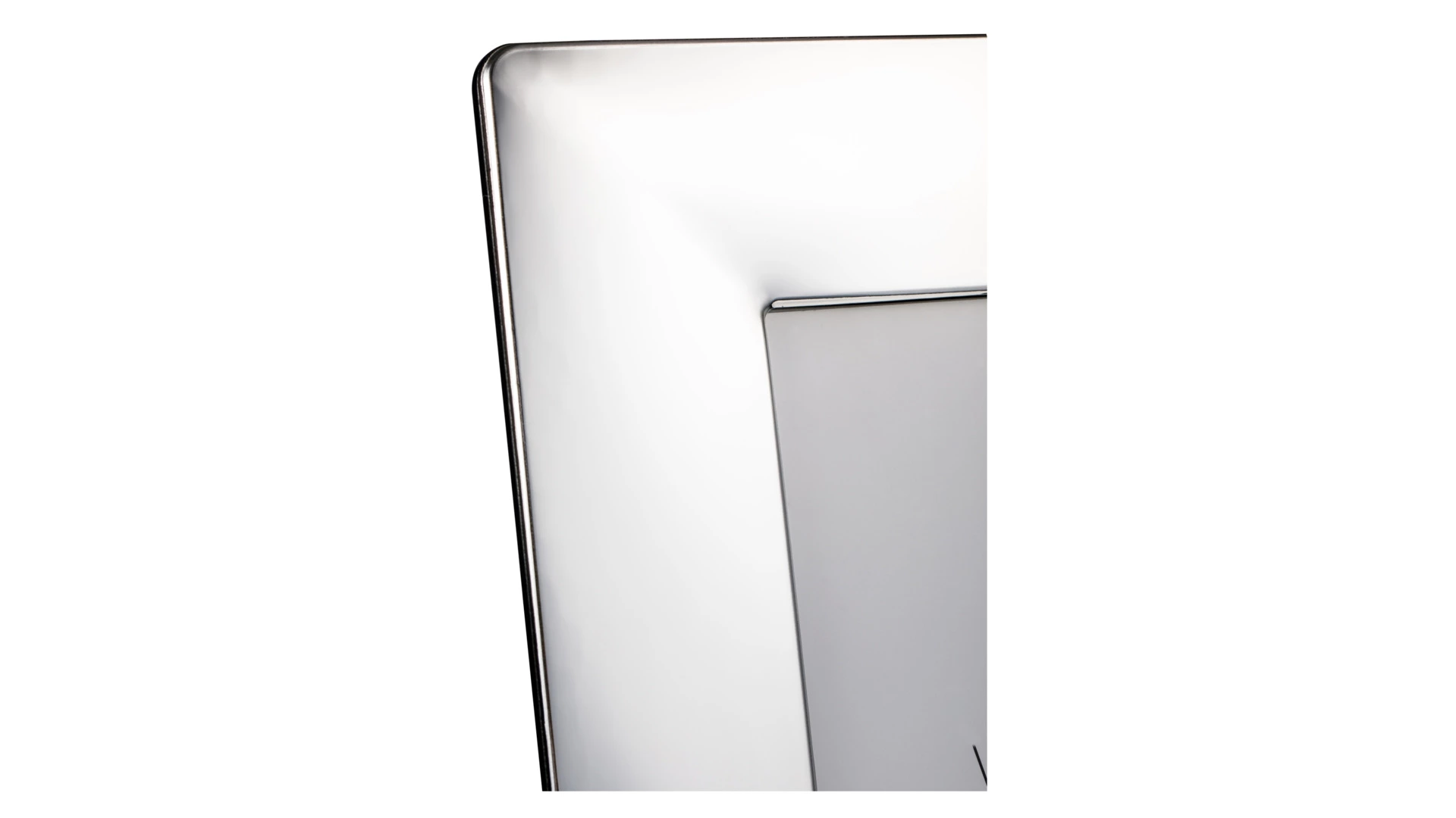 Рамка для фото Intersilver Кованный дизайн 18x24 см, алюминий с посеребрением