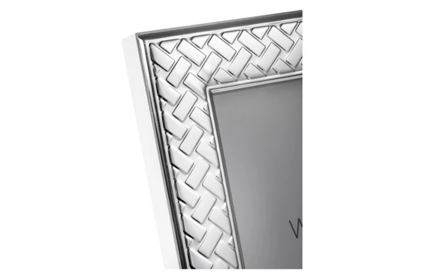 Рамка для фото Intersilver Домино 18x24 см, алюминий с посеребрением