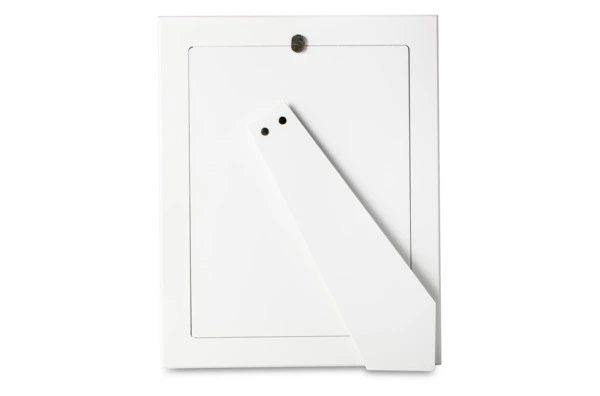 Рамка для фото Intersilver Домино 18x24 см, алюминий с посеребрением