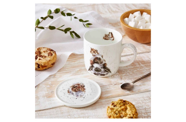 Кружка с подставкой Royal Worcester Забавная фауна Свинка посередке 310 мл, фарфор костяной, п/к