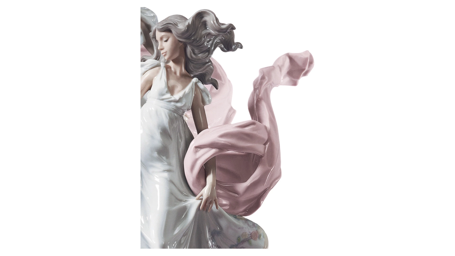 Фигурка Lladro Аллегория свободы 64х30 см, фарфор