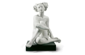Фигурка Lladro Сущность женщины 48х54 см, фарфор