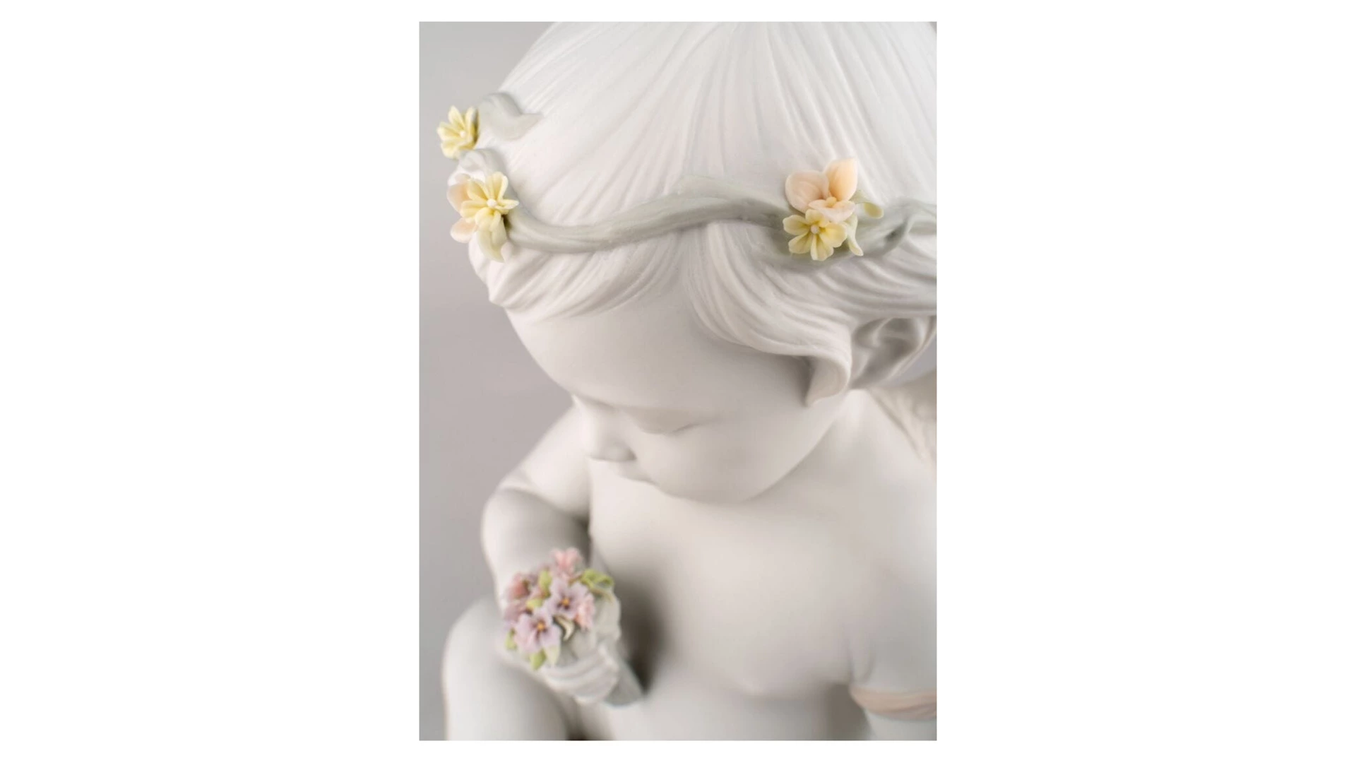 Фигурка Lladro Небесный ангел 32х32 см, фарфор
