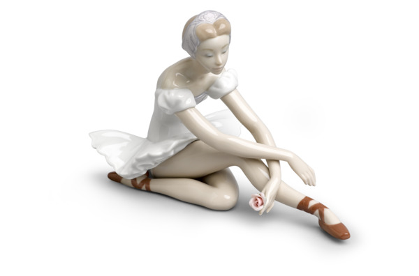Фигурка Lladro Балерина с розой 21х13 см, фарфор