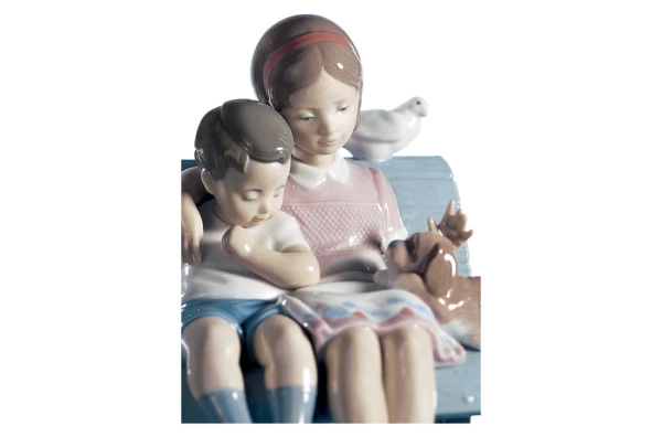 Фигурка Lladro На скамейке в парке 15х16 см, фарфор