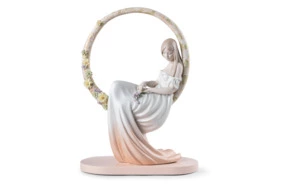 Фигурка Lladro В ее мыслях 31х43 см, фарфор