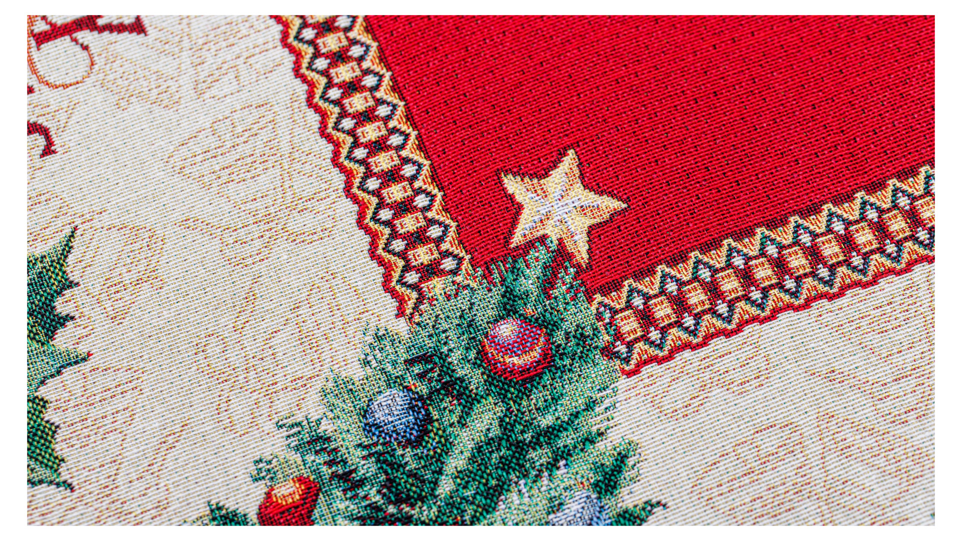 Скатерть Eurotex Рождественские подарки 140х217 см
