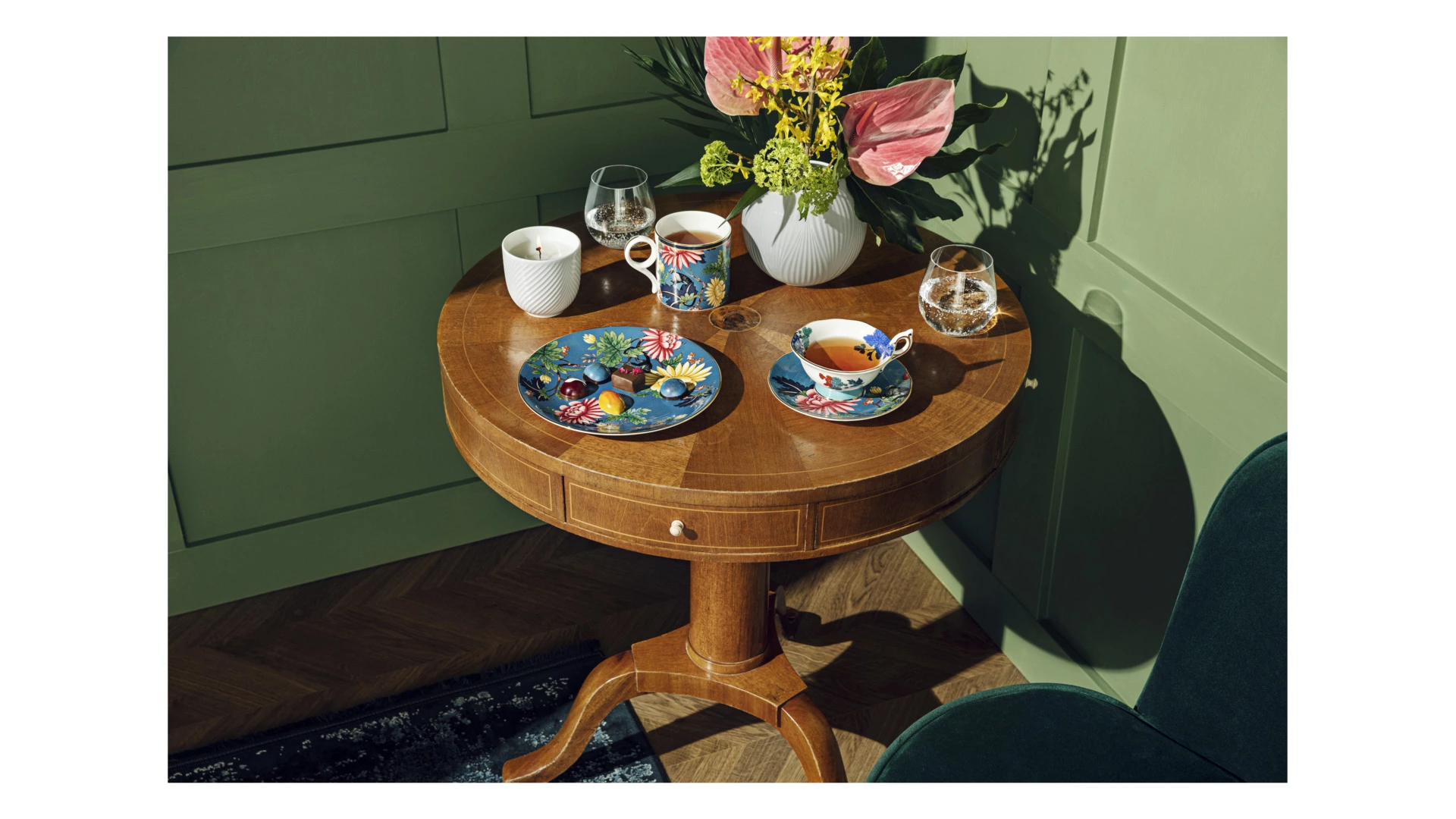 Кружка Wedgwood Вандерласт Изумрудный лес 280 мл, фарфор
