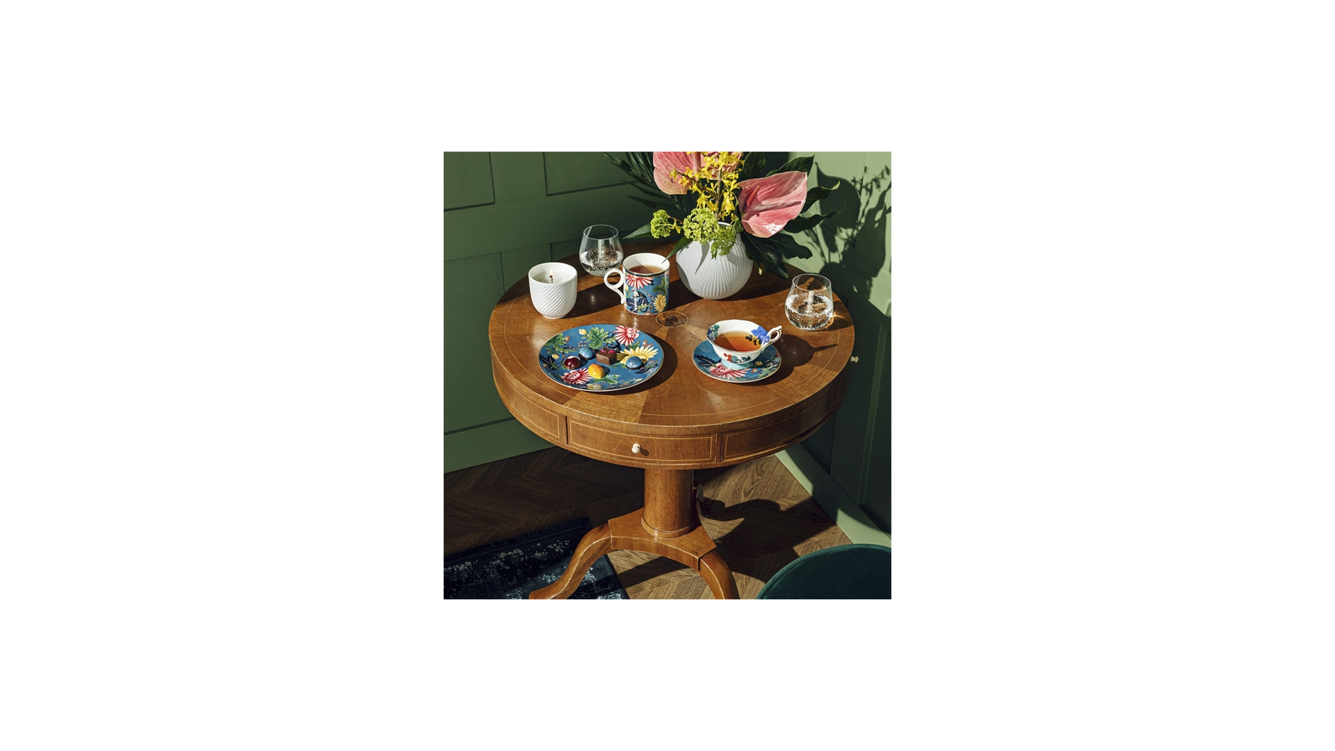 Чашка чайная с блюдцем Wedgwood Сапфировый сад 140 мл, фарфор